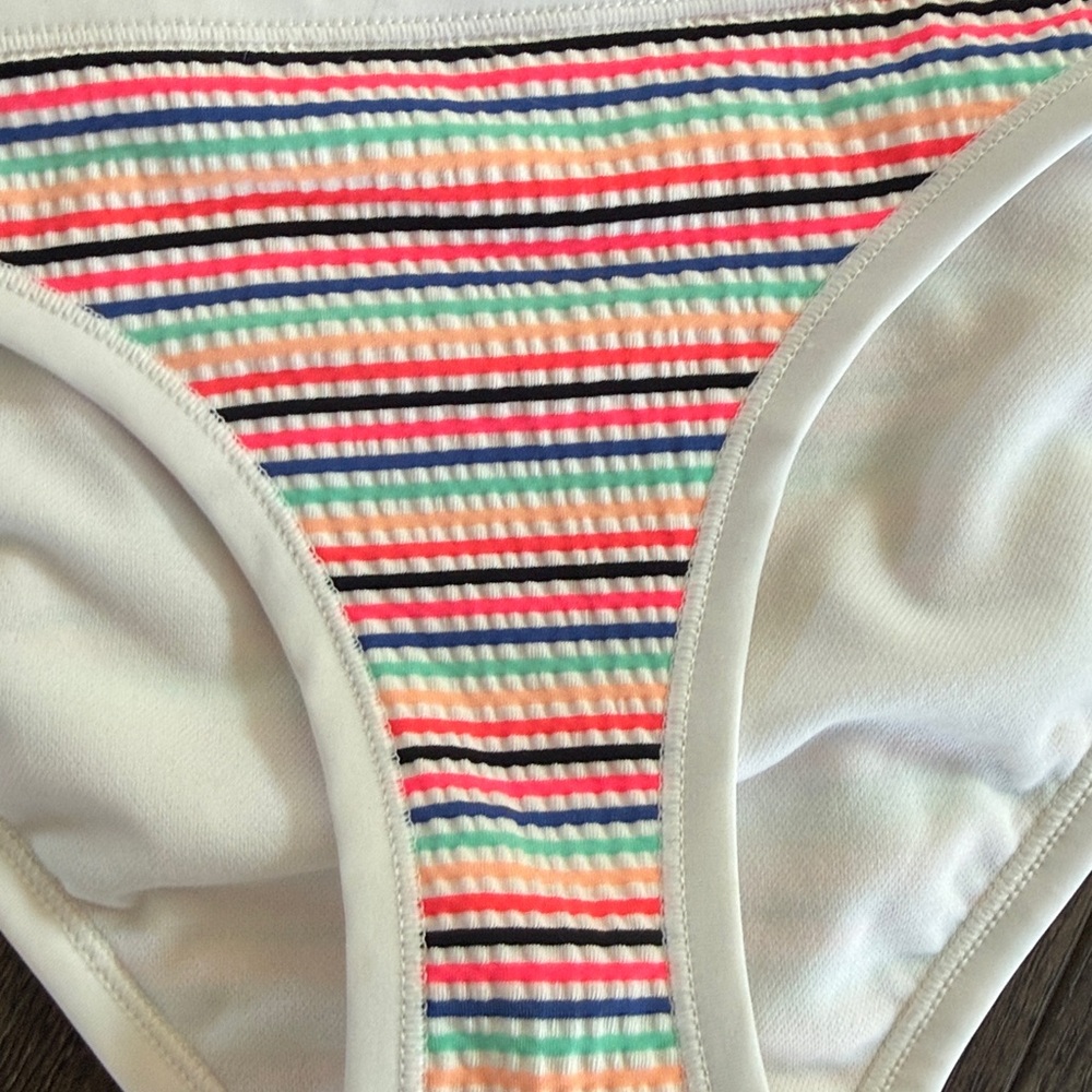 Hula Honey NWT striped 2 piece swimsuit XS - Picture 2 of 6